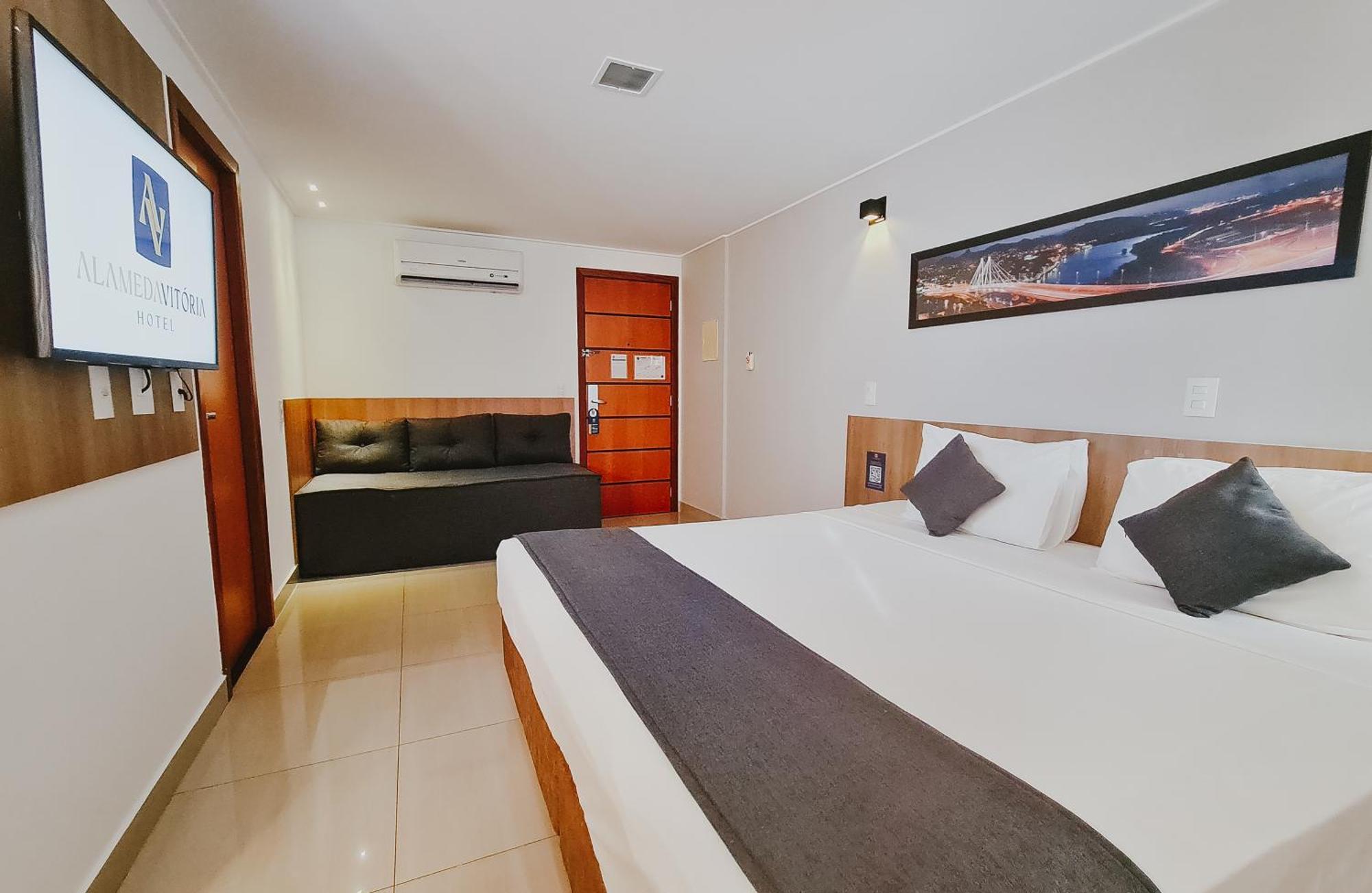 Alameda Vitoria Hotel Luaran gambar