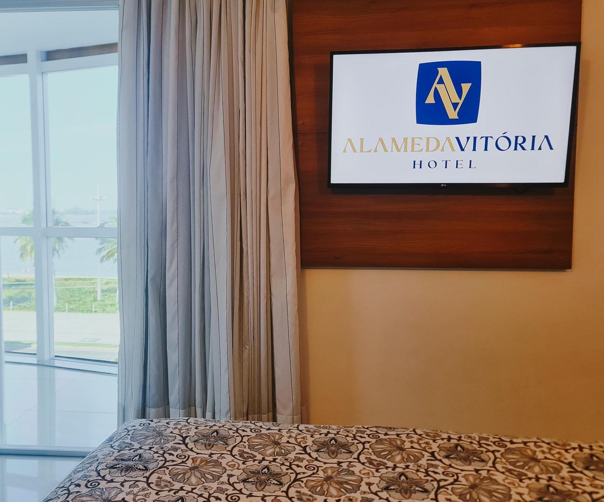 Alameda Vitoria Hotel Luaran gambar